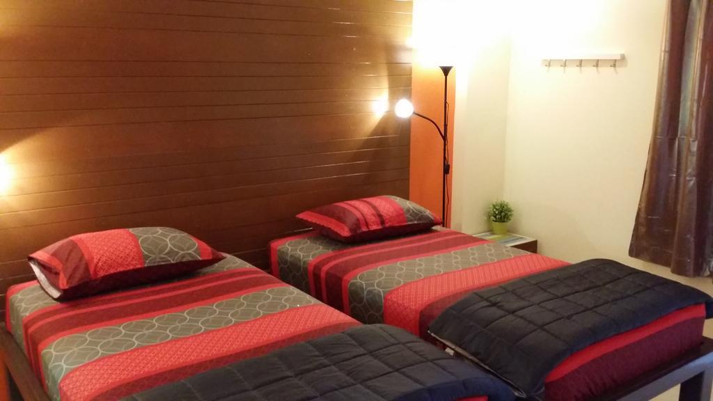 Baan Baimai Boutique Room Пра Након Си Аютая Екстериор снимка