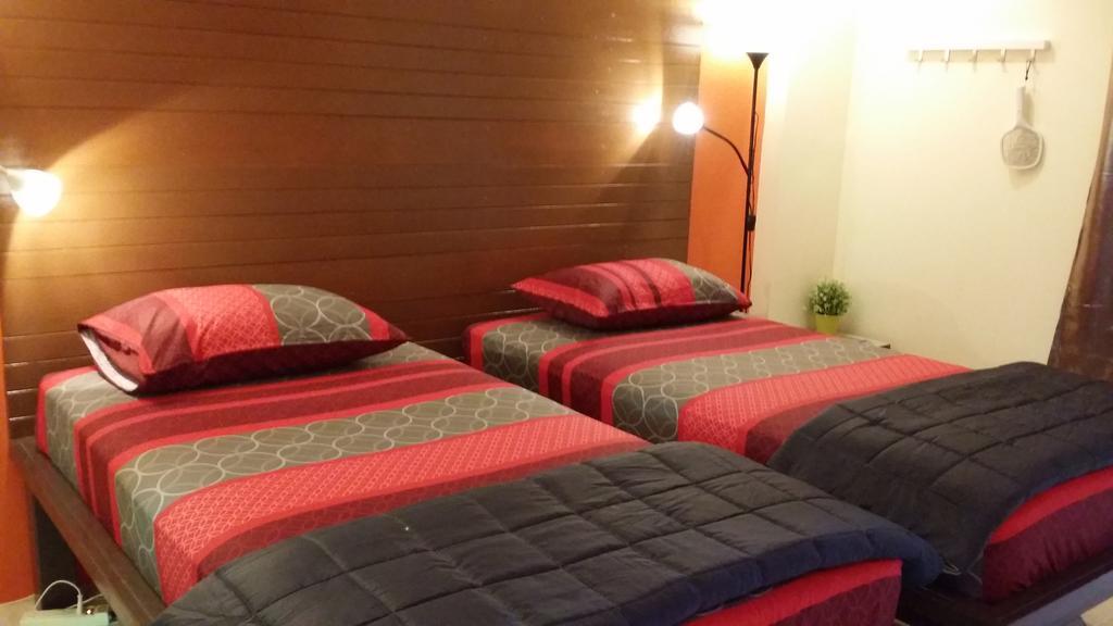 Baan Baimai Boutique Room Пра Након Си Аютая Екстериор снимка
